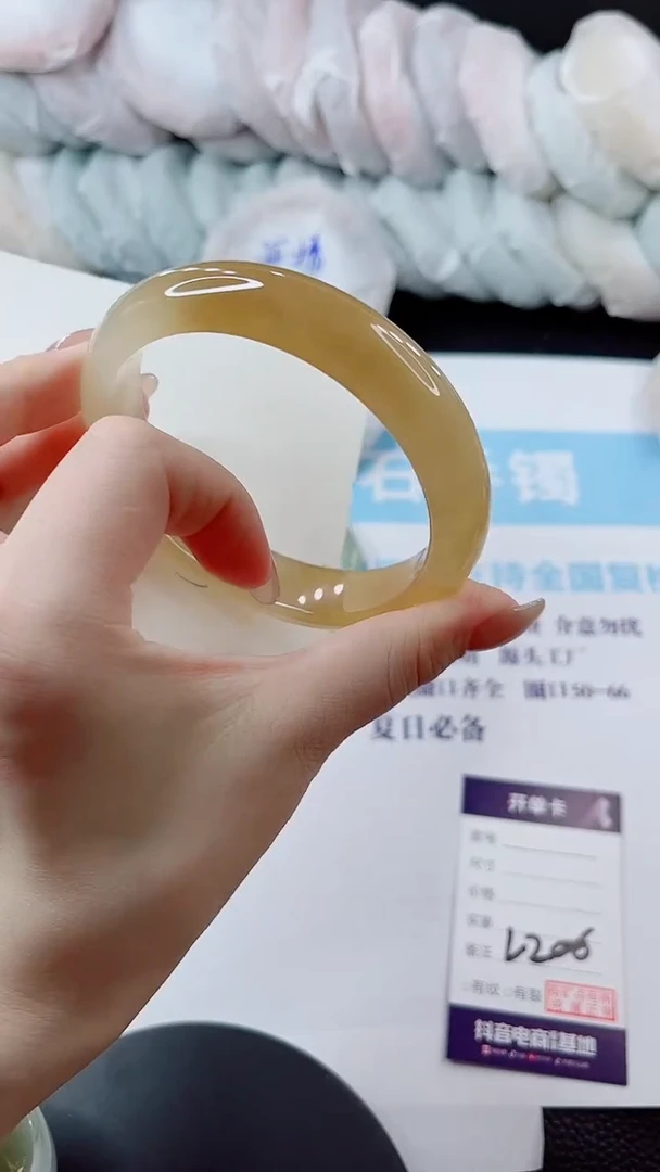 未镶嵌手镯石英质玉多样性发货L206-65