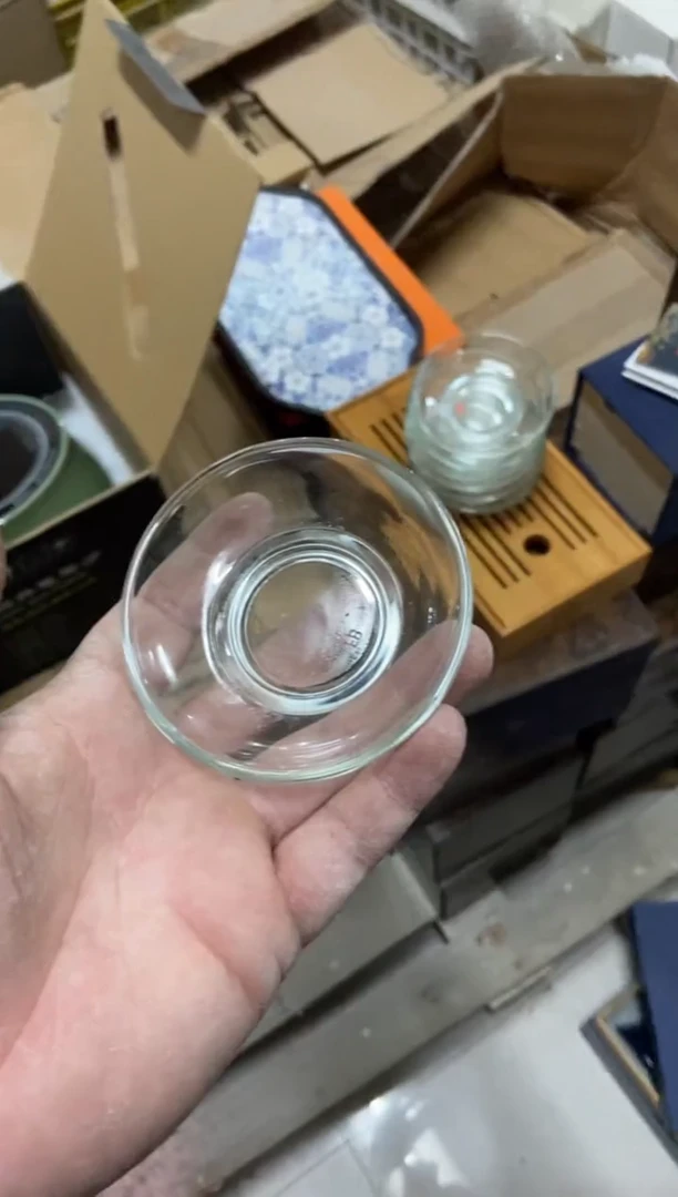 无运费险有瑕疵的摄影的产品有使用过的痕迹有点脏介意勿拍