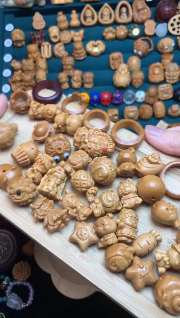 【闪购商品】檀香木...............