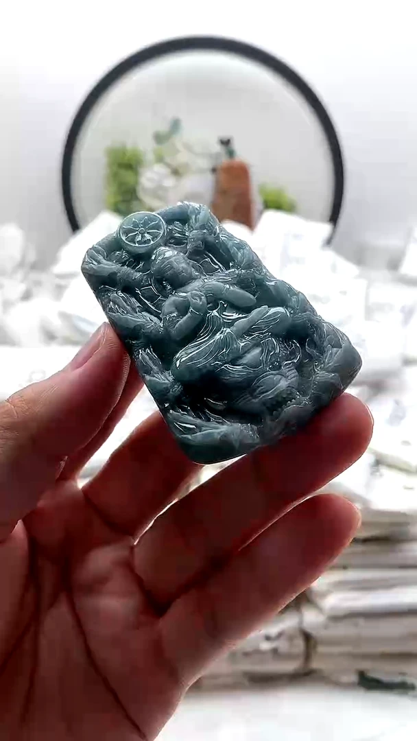 颈饰未镶嵌翡翠大势至