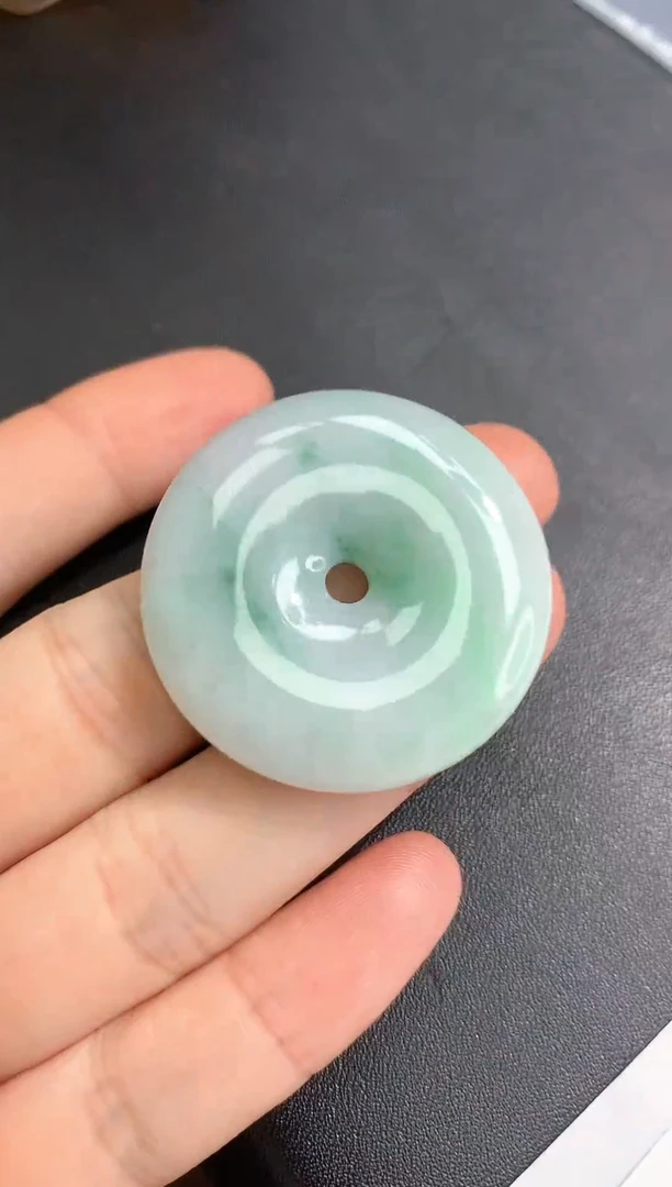 【闪购商品】翡翠颈饰未镶嵌吊坠