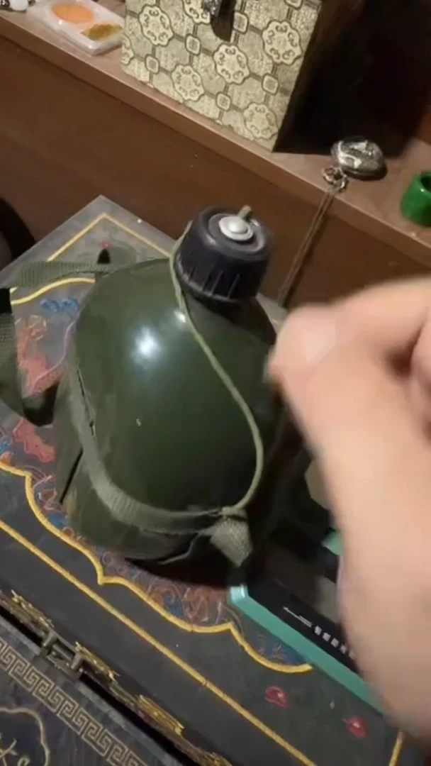 木         水壶