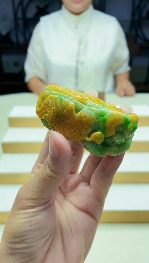 未镶嵌定制翡翠毛货09150296