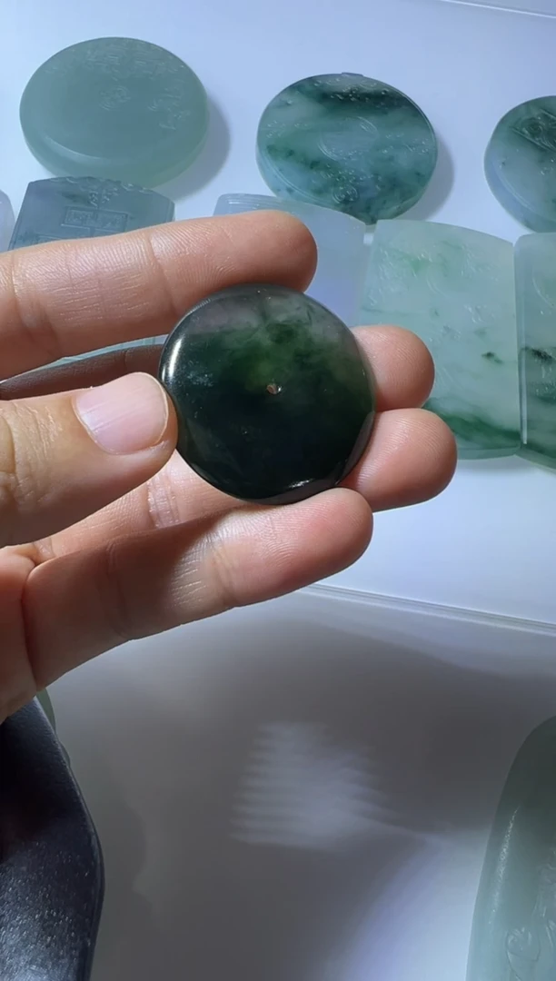 未镶嵌定制翡翠扣子