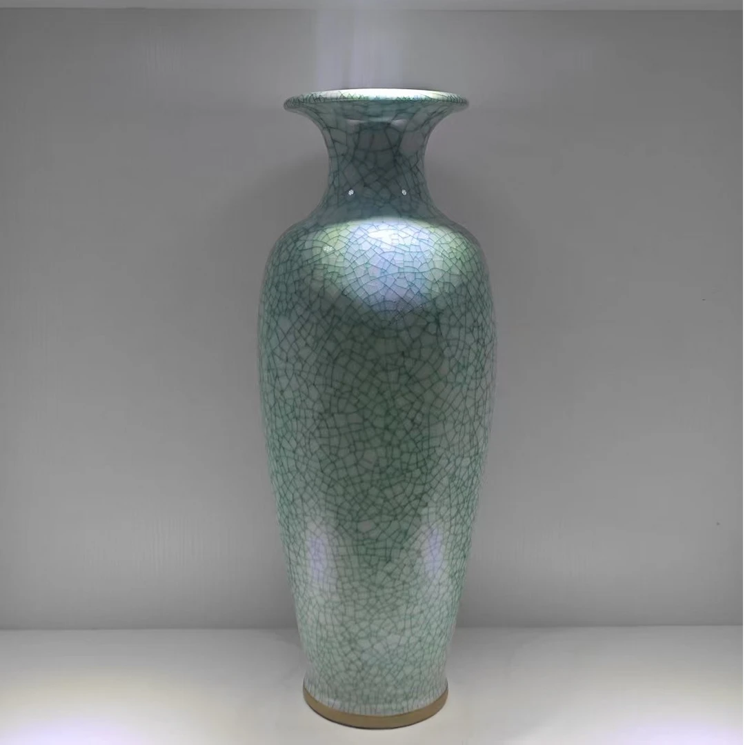 景德镇青绿开片大观音瓶