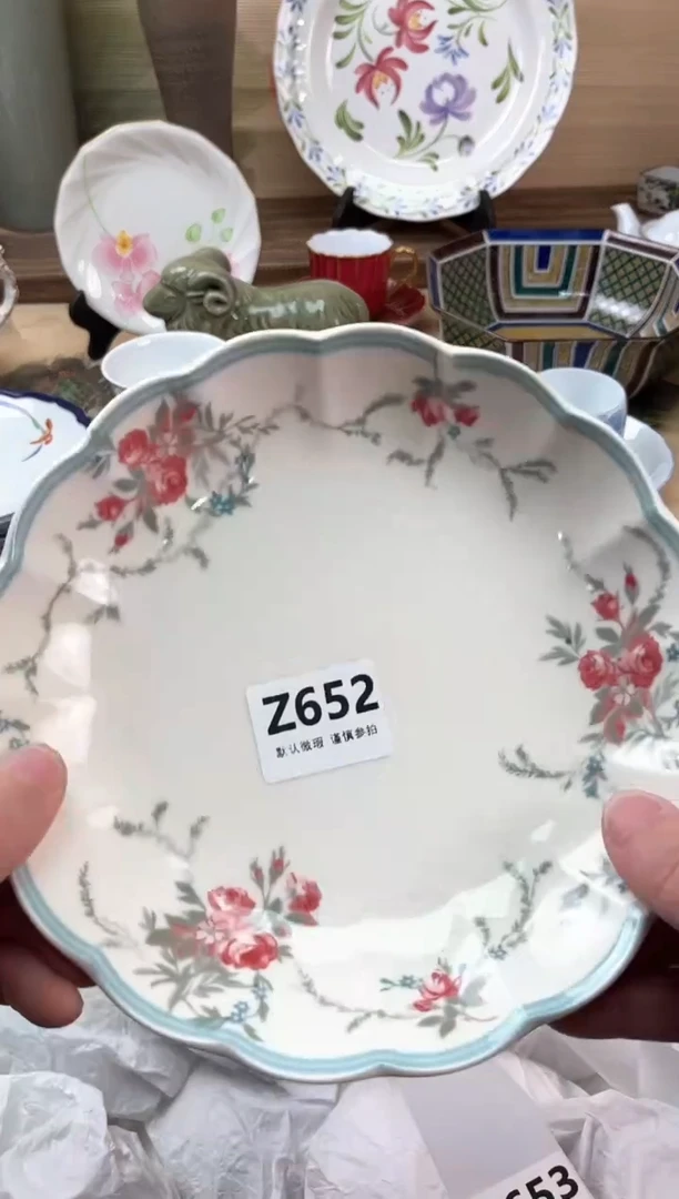 瓷片四*652