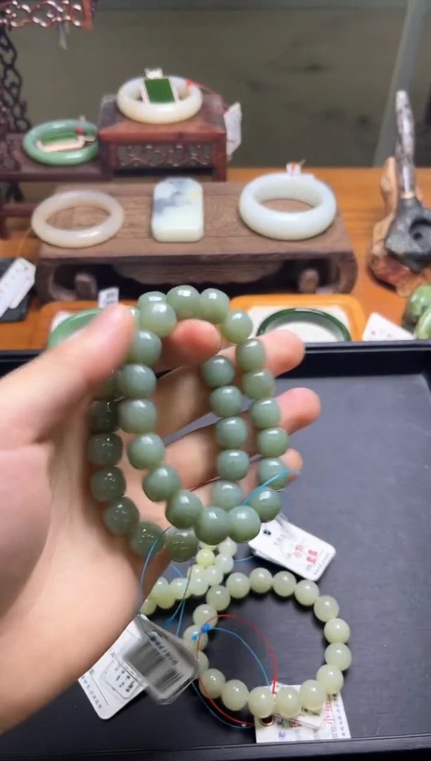 未镶嵌手串和田玉卡12且末蓝 老型 多样性发一