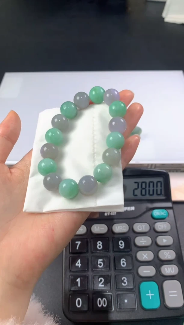 未镶嵌定制翡翠毛货抛光