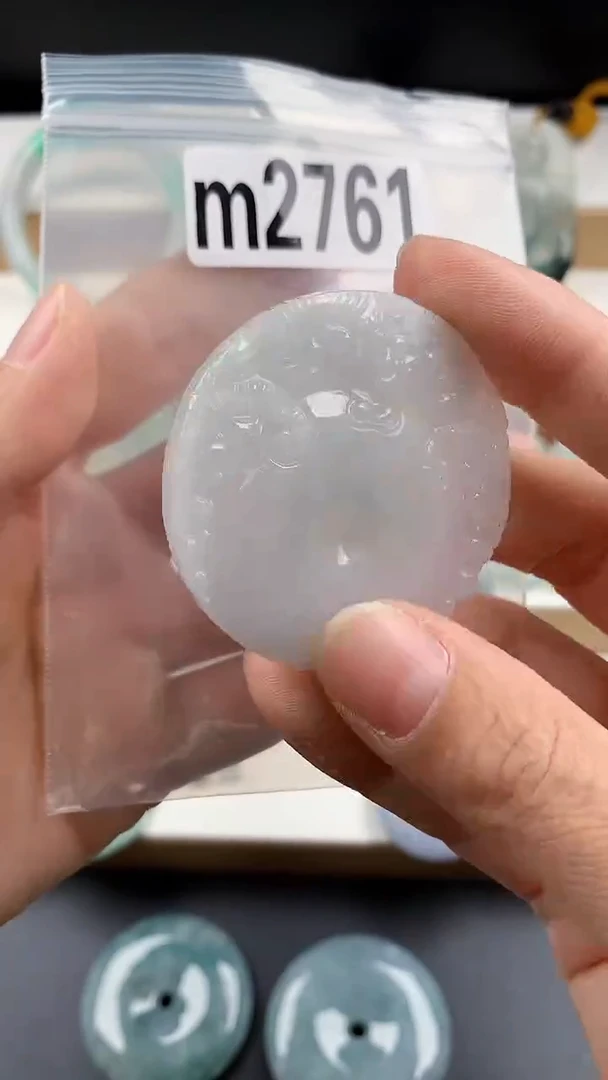 颈饰未镶嵌翡翠天然翡翠吊坠挂件