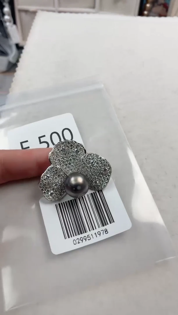 未镶嵌胸针海水珍珠E500