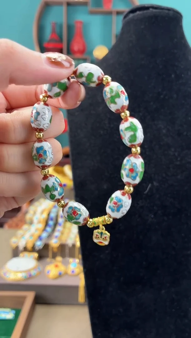 红*儿非遗手工景泰蓝手串橄榄珠白色红色