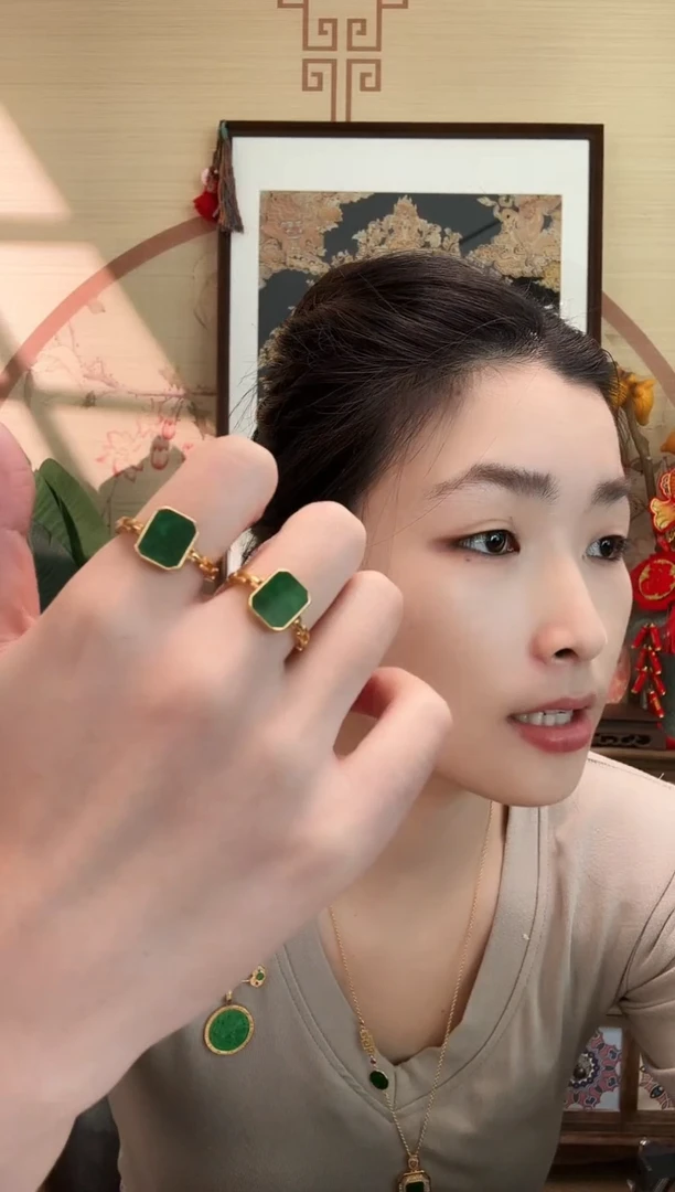 颈饰银S925镶嵌翡翠戒指/多样性发货一件