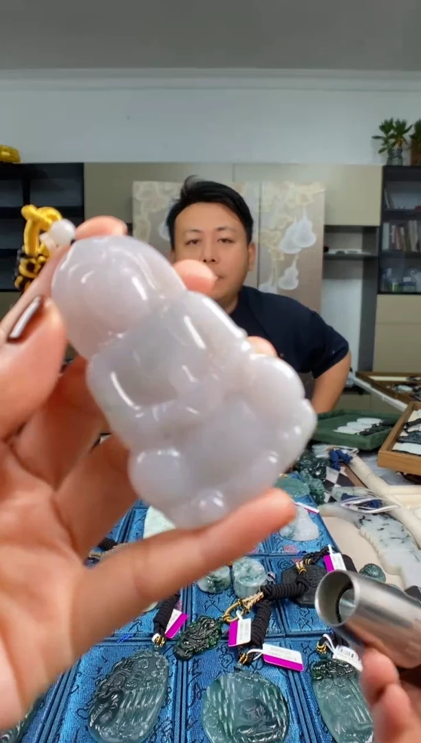 颈饰未镶嵌翡翠多样性发其一
