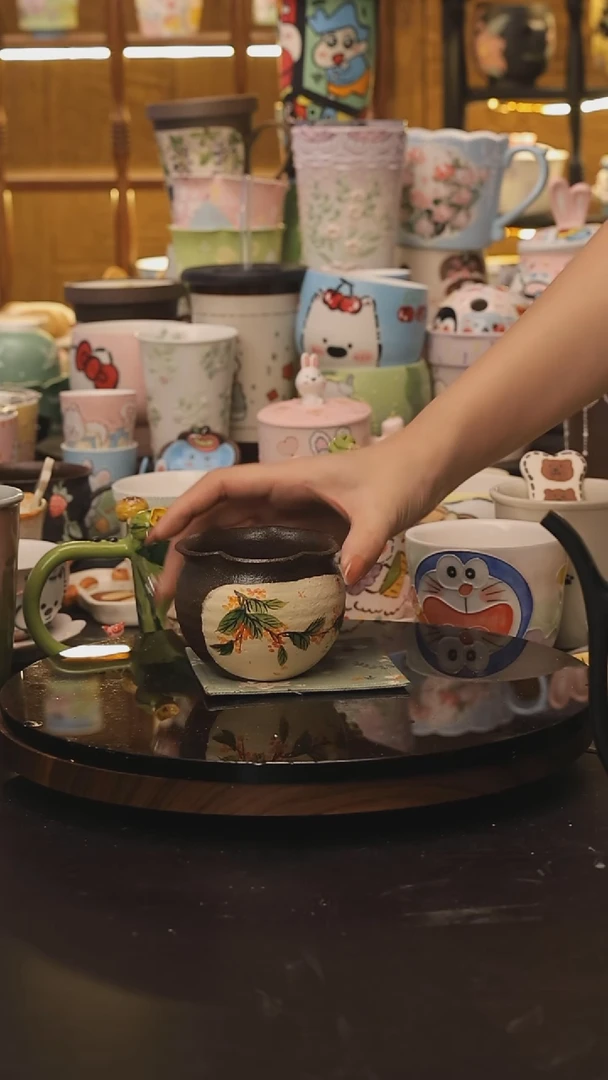 景德镇釉下彩绘设计师款式陶瓷