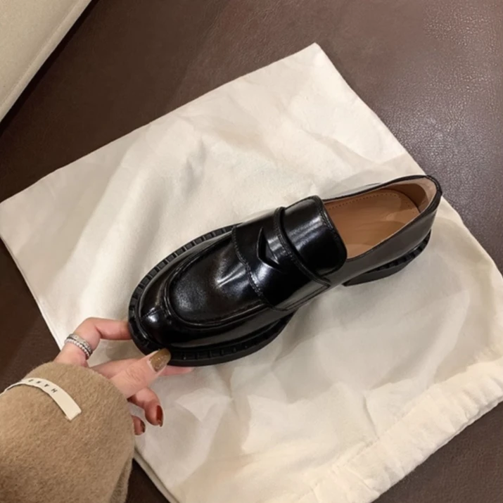 【苏茵茵同款】升级版本~进口胎水牛皮厚底粗跟乐福单鞋女小皮鞋秋