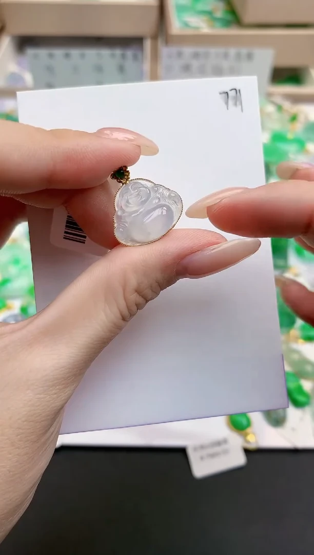 颈饰18K金镶嵌翡翠天然缅甸A货翡翠