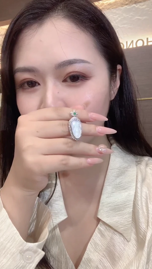 吊坠(不含链)18K金镶嵌翡翠D12
