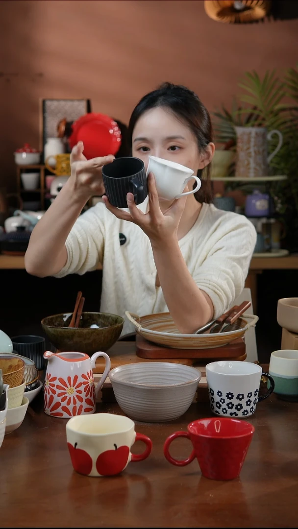 瓷片小黑杯+小花杯 微瑕 凑满20发货