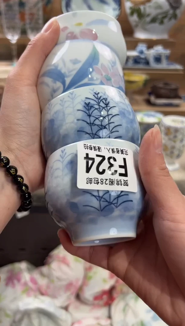 瓷片M***.      F324