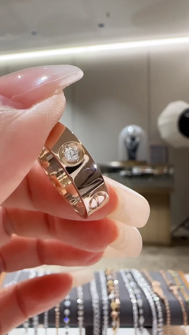 18K金镶嵌戒指钻石用****6三钻戒指16号