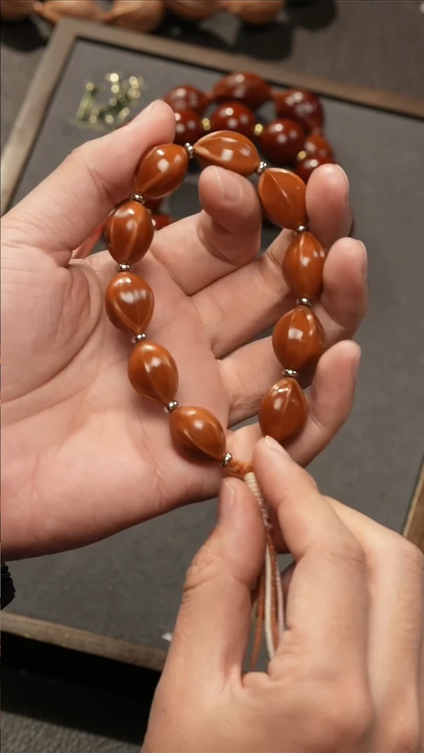 手串/手链橄榄核小三花1521