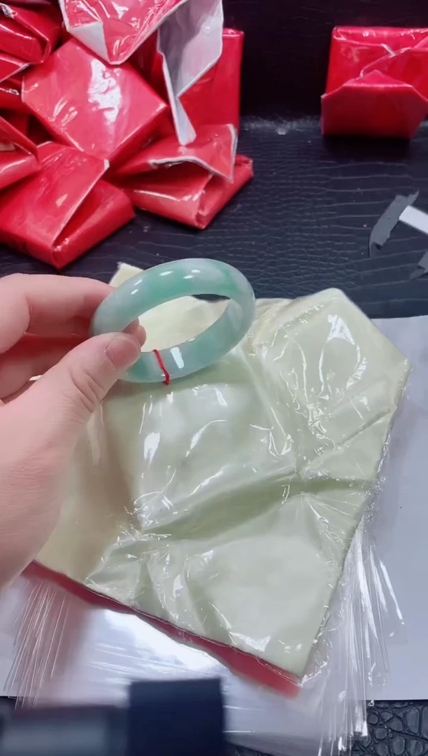 非金属无小哥41号手镯59.2圈口