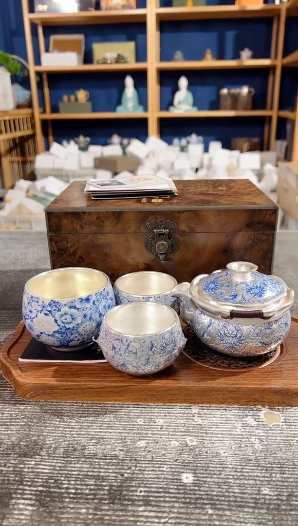【闪购商品】其他周宏杰青花之韵手抓鎏银壶+2杯+木盘+杯