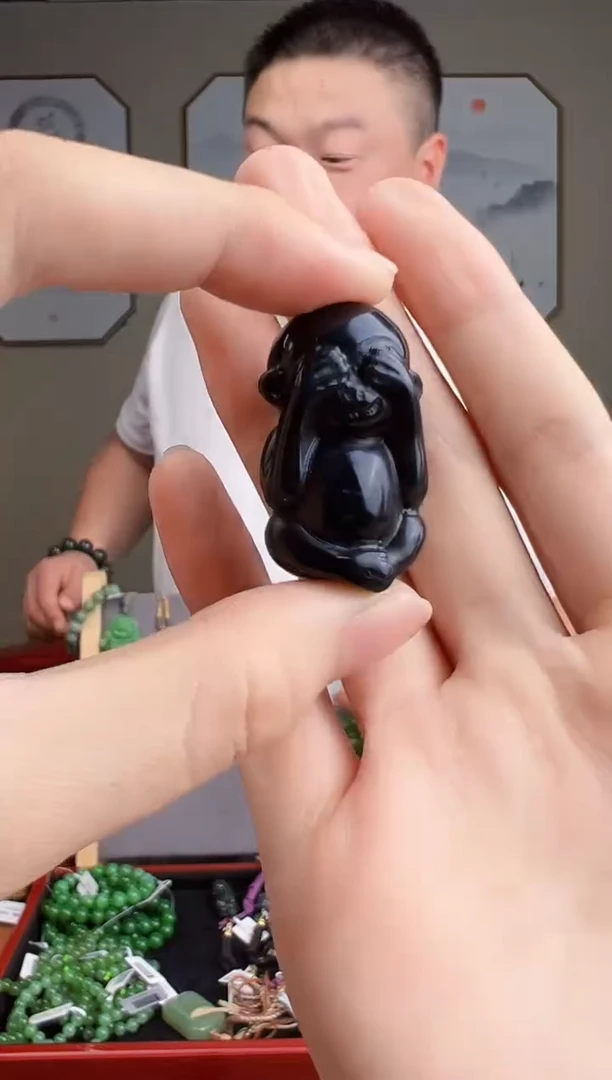 颈饰未镶嵌和田玉一物一证 拍一单发一个