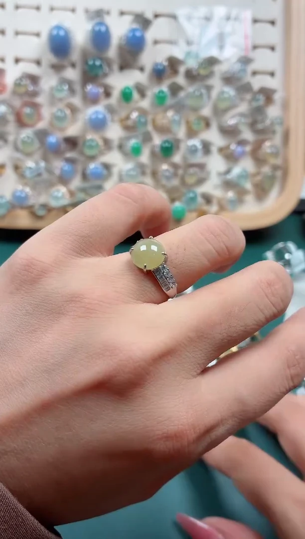 银S925镶嵌戒指翡翠.