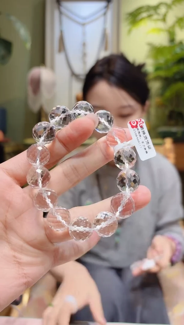 【闪购商品】水晶手串未镶嵌球型切割面白水晶手串