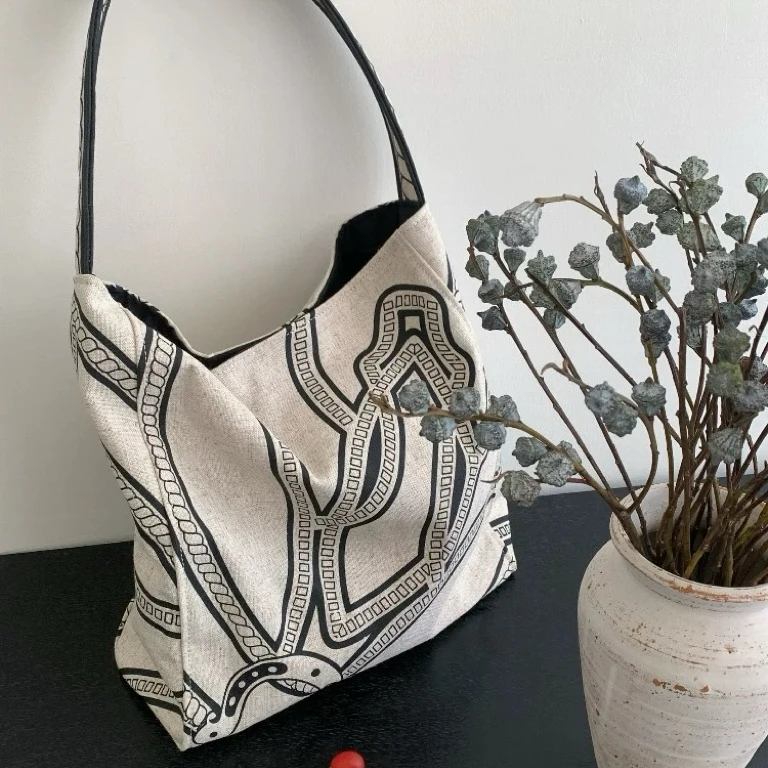 可比豆 2026新款小众设计时尚百搭腋下包新款亚麻撞色通勤托特包