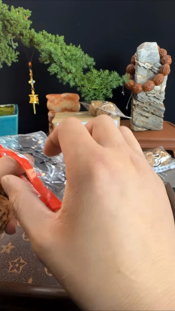 把件文玩核桃袁**。45尺苹果园