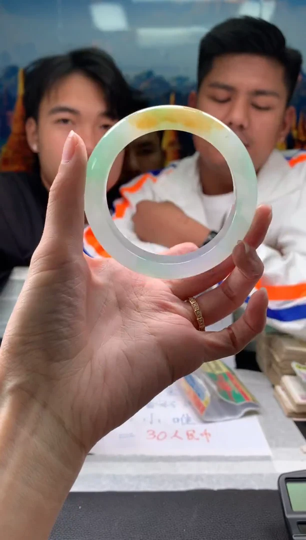 【闪购商品】翡翠手镯未镶嵌展示链接