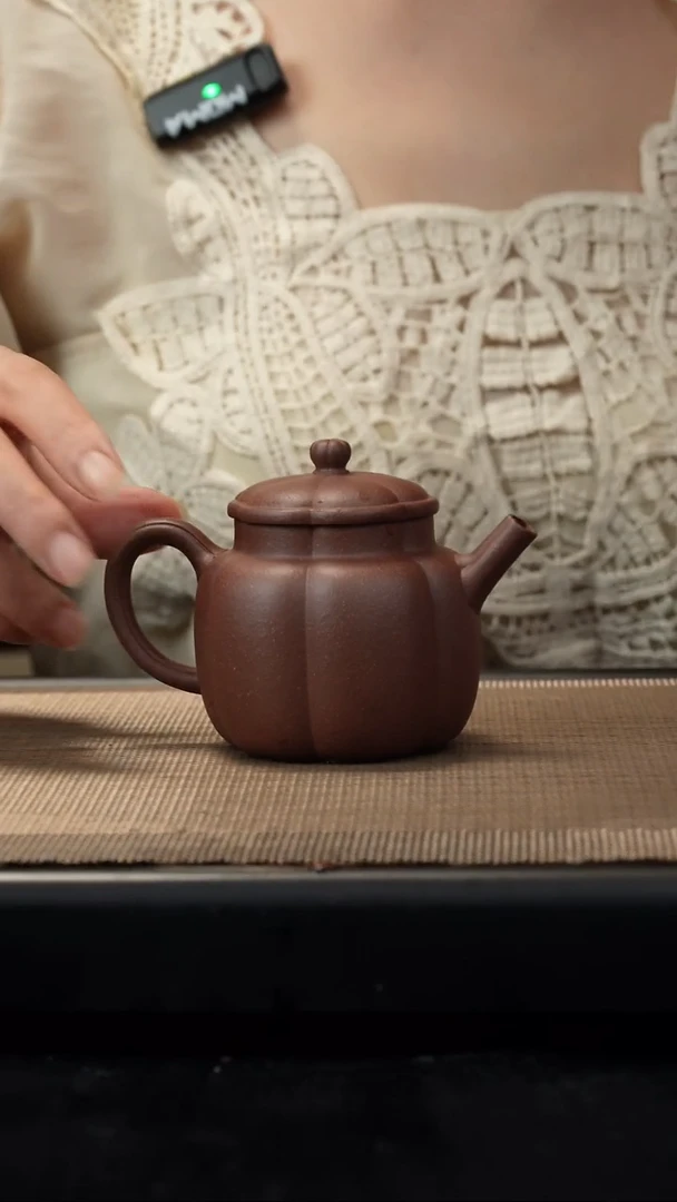 茶壶紫砂底槽清筋纹言心170CC