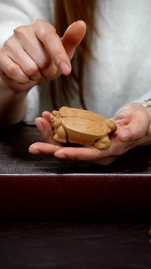 【闪购商品】紫砂盖置郑裕忠黄金段《龙龟盖置》