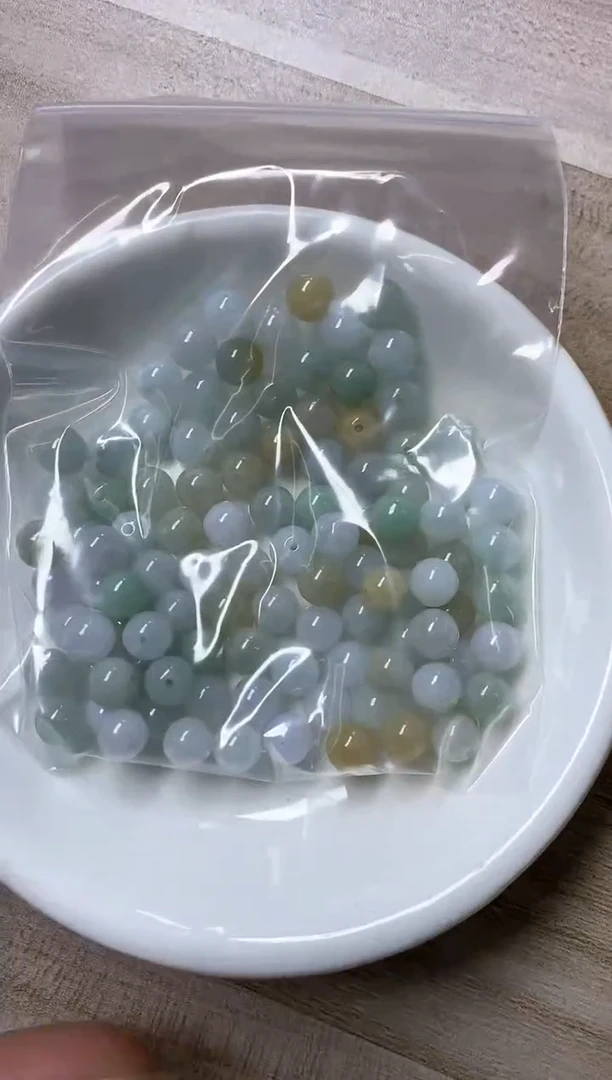 颈饰未镶嵌翡翠北*熊28天然缅甸翡翠A货分两单
