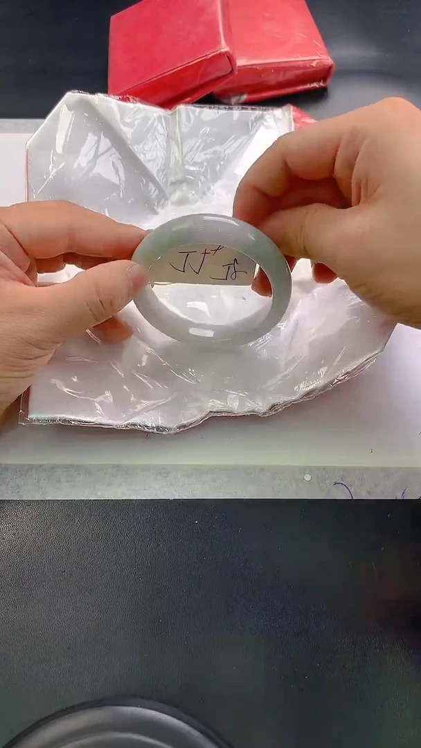 未镶嵌手镯翡翠58