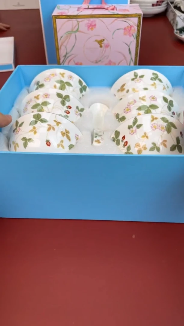 【闪购商品】瓷片新号开播全场漏@@H437