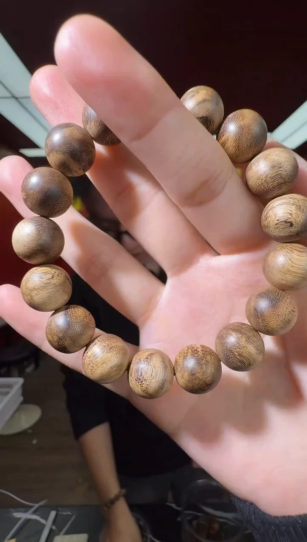 沉香手串x80达拉干多样性发一