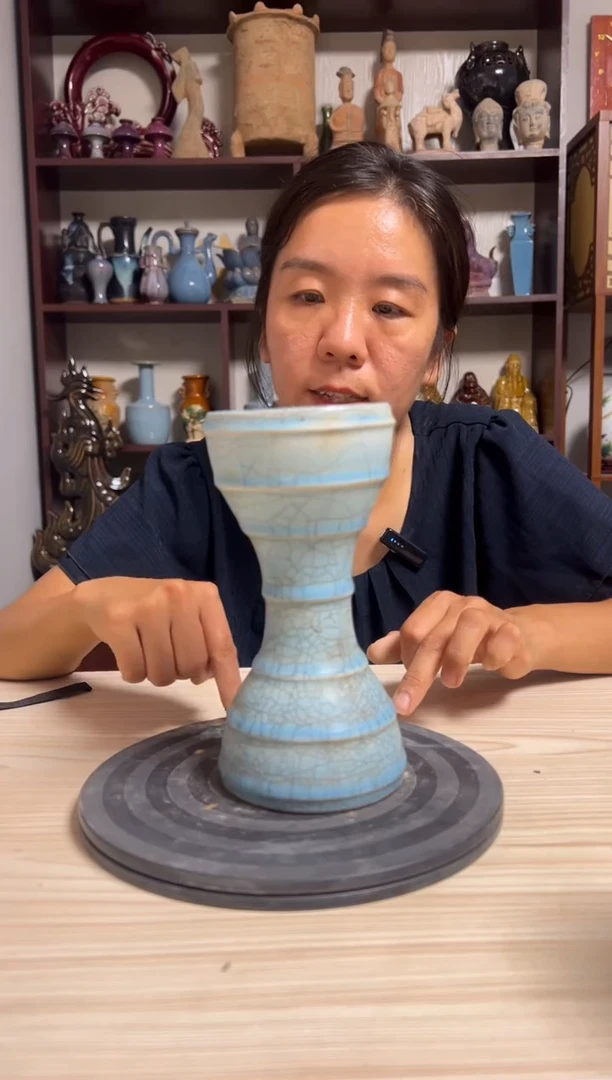 摆件怀旧风格高雅陶瓷器摆件