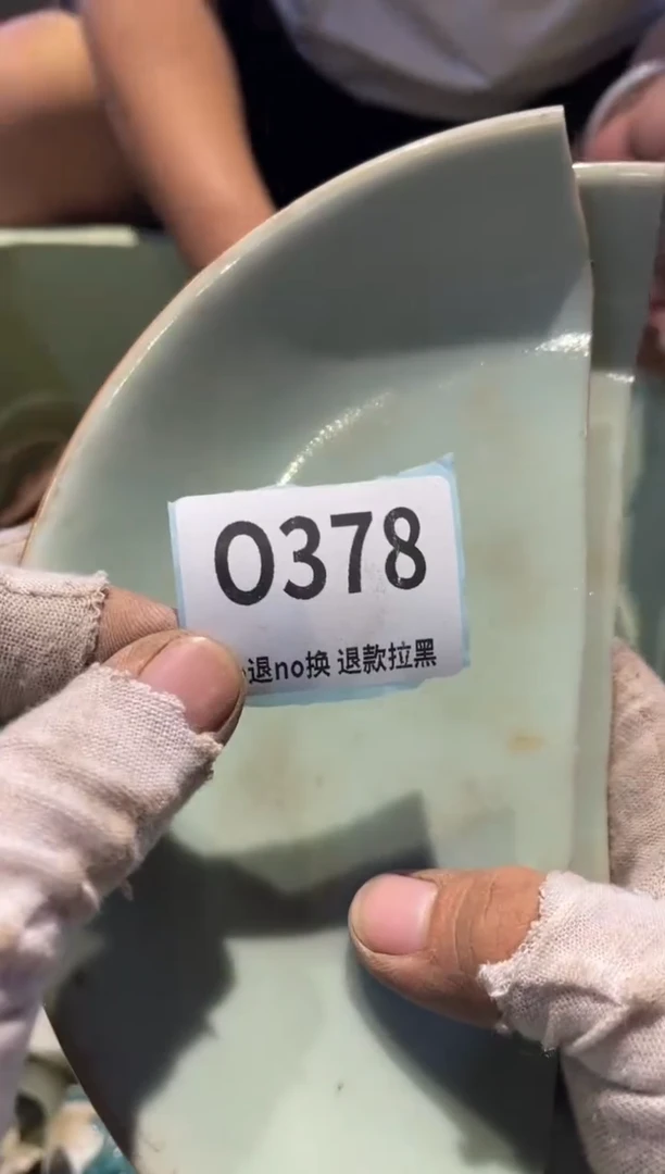瓷片门*表弟直播链接火爆火爆