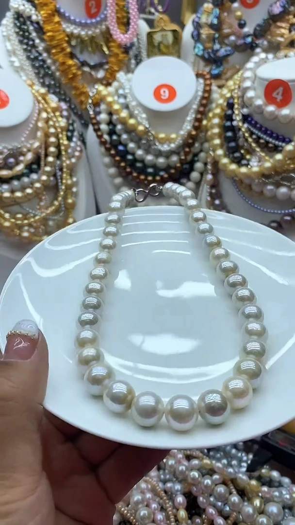 淡水珍珠未镶嵌颈饰1