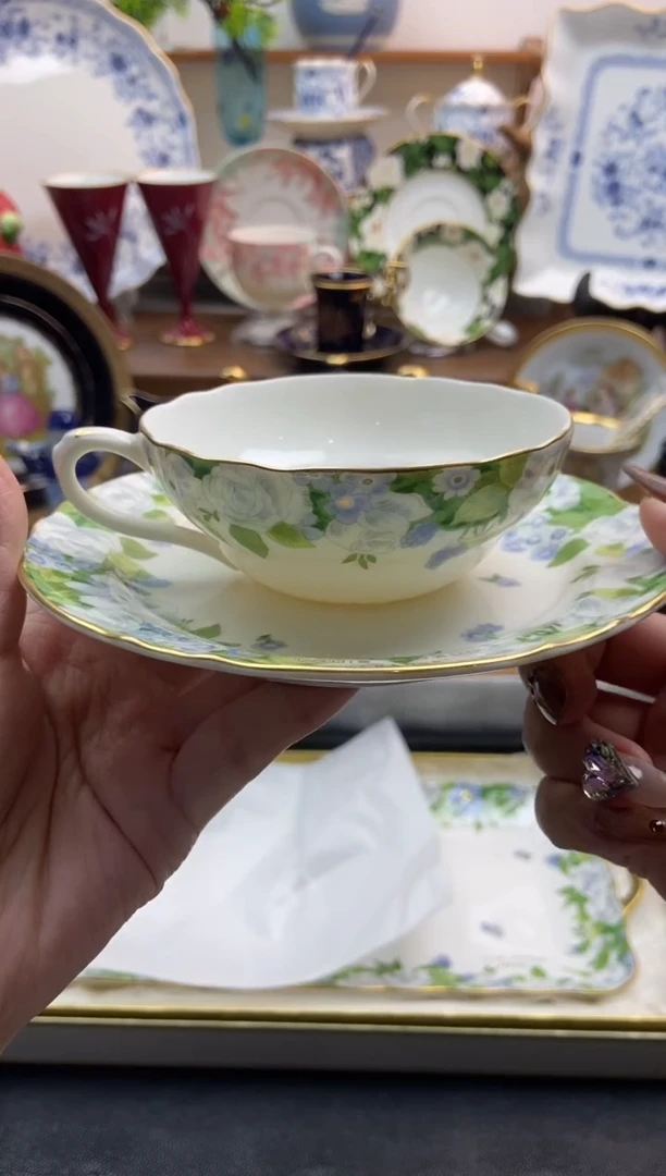 瓷片全新LP谨慎参拍，防伪帖撕毁无售后