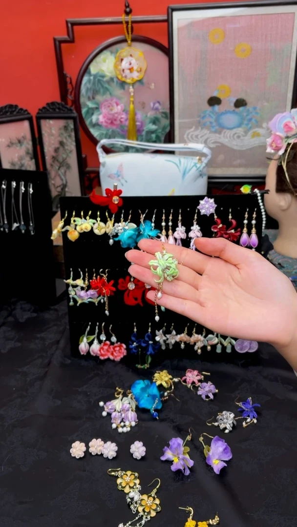 刺绣1****7非遗苏绣手工饰品