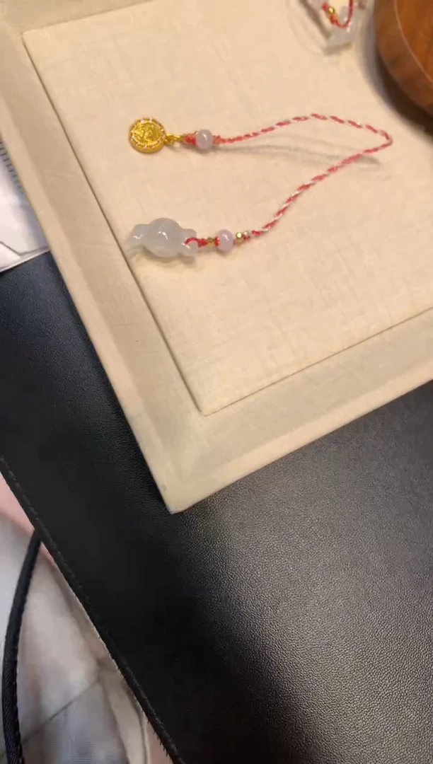 未镶嵌挂件翡翠挂件