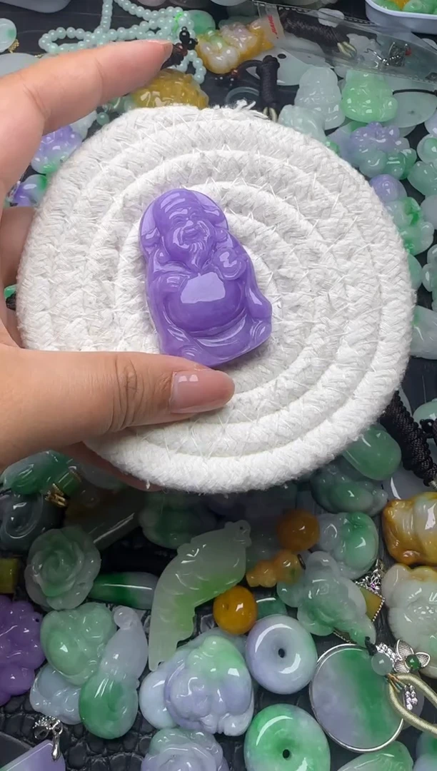 颈饰未镶嵌翡翠缅甸翡翠吊坠