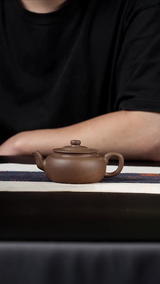 茶壶紫砂青段宫灯，140cc