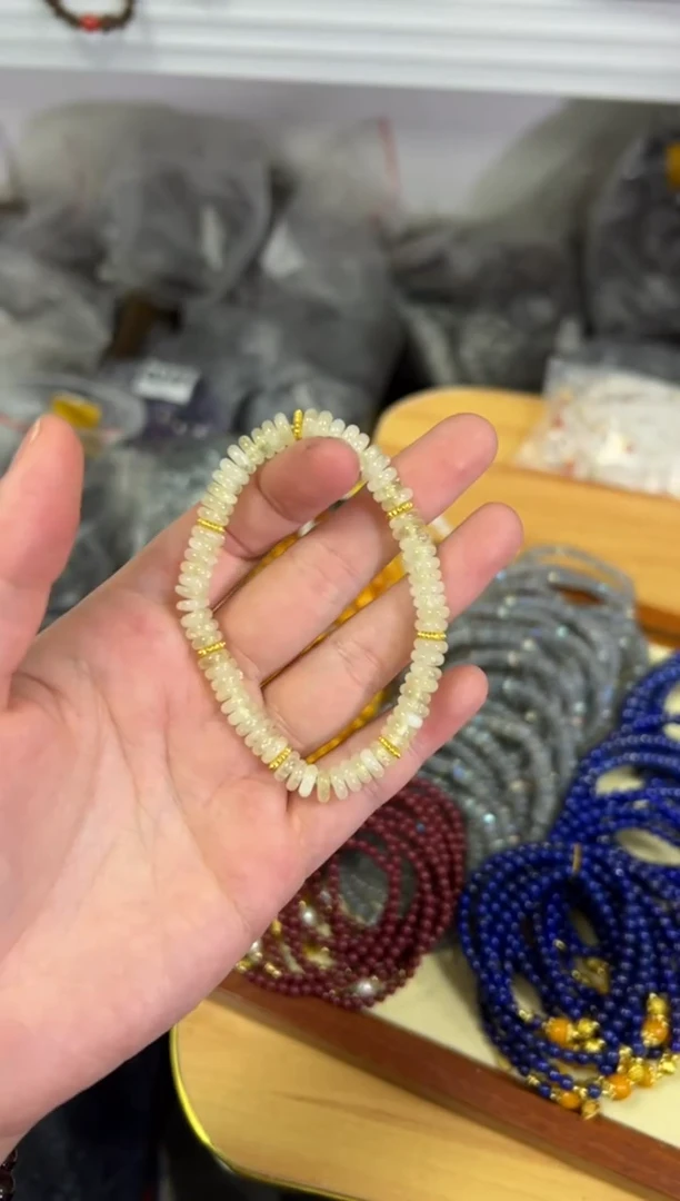 【闪购商品】水晶手链未镶嵌柠檬黄水晶蝶珠款手链[0495]