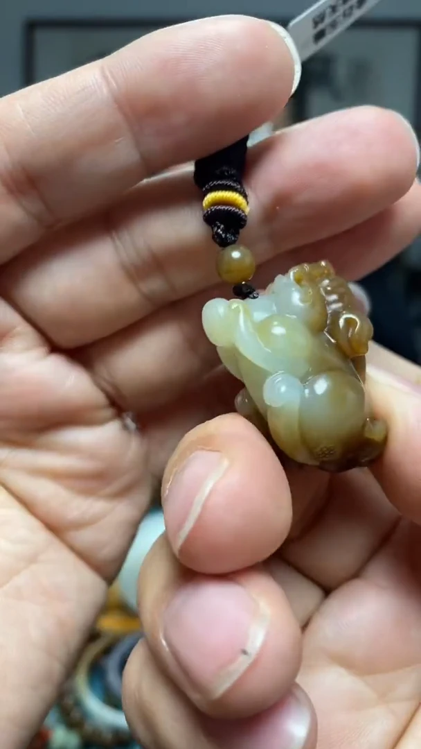 颈饰未镶嵌和田玉100