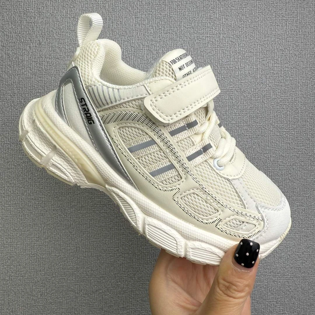 233012线下实体批发尾单时尚运动鞋童鞋断码捡漏